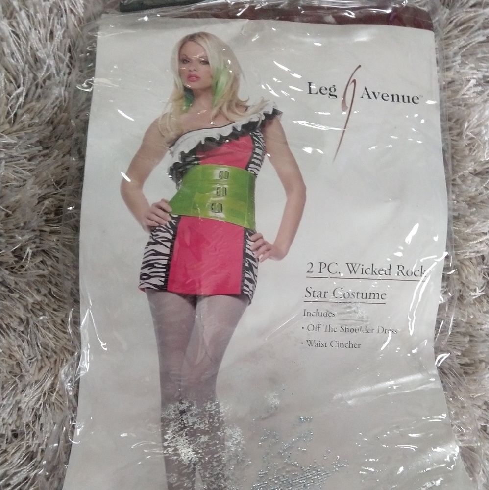 Leg Avenue Wicked Rock Star Halloween Costume